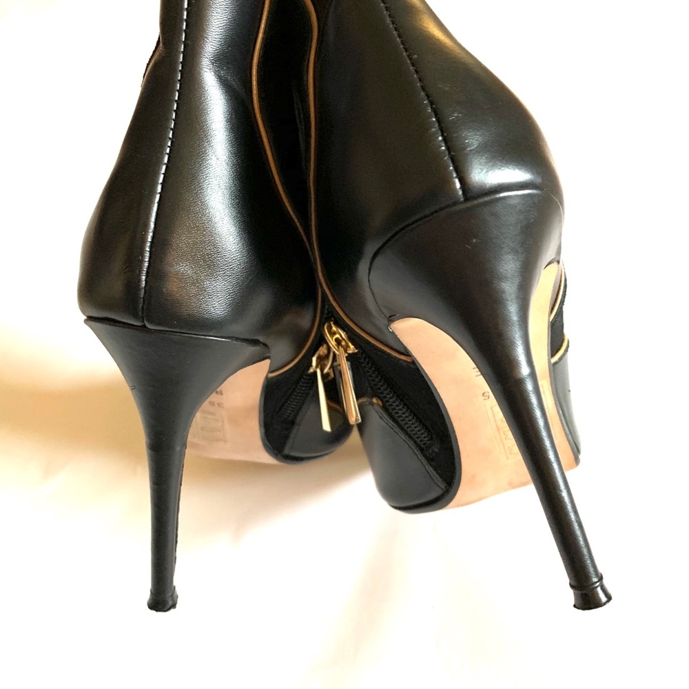 Raye Heels - image 5